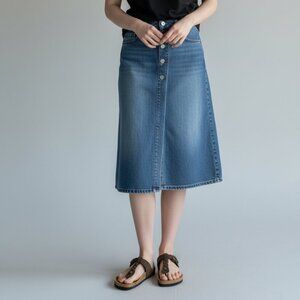 Muk Luks Marsha Sandals Flip Flops Thongs size 9 Women brown Suede